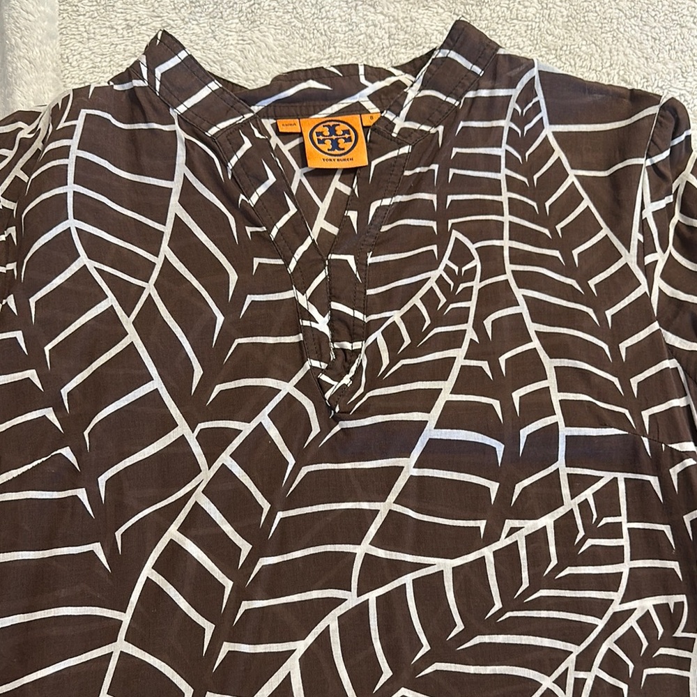 Tory Burch Brown and White Leaf Pattern Top tunic